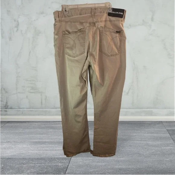 Vntg. Calvin Klein Jean Chino’s Sz. 38’ x 32’ GUC